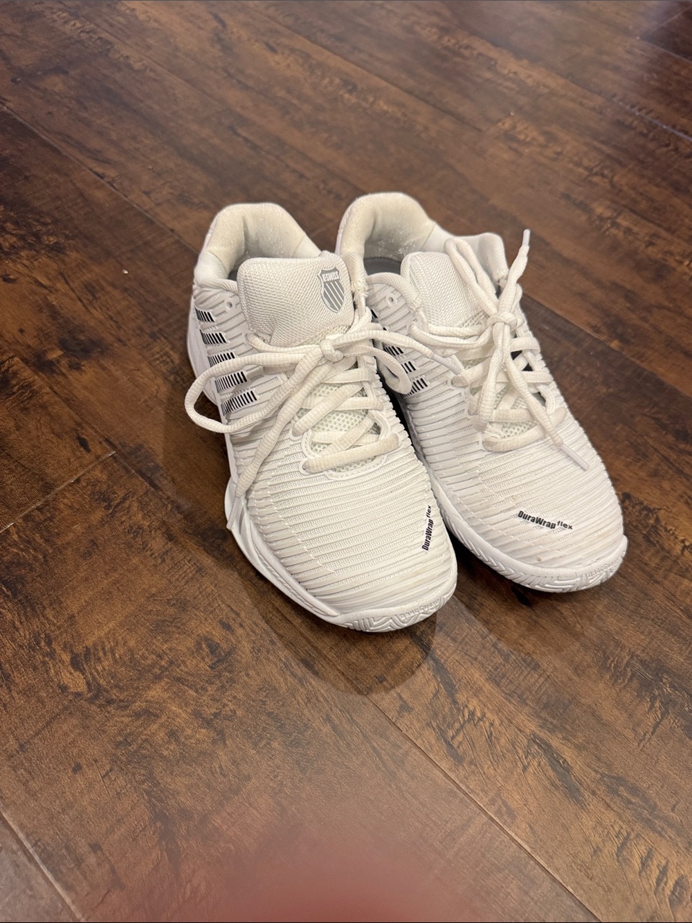 K-Swiss Hypercourt express 2 White  tennis Shoes